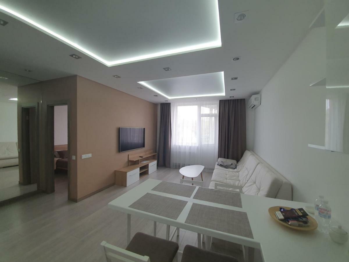 Luxapartment كييف